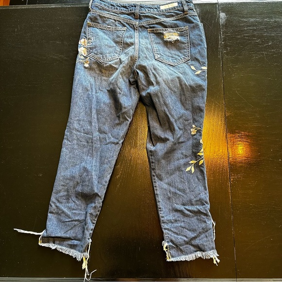 Cello Size 4 Size 5 Embroidered Embroidery Mom Jean Denim Floral Dark Wash Holes - Picture 9 of 10